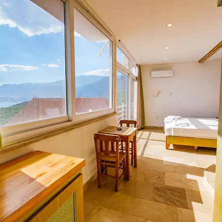 Hotel Lisia Luvora